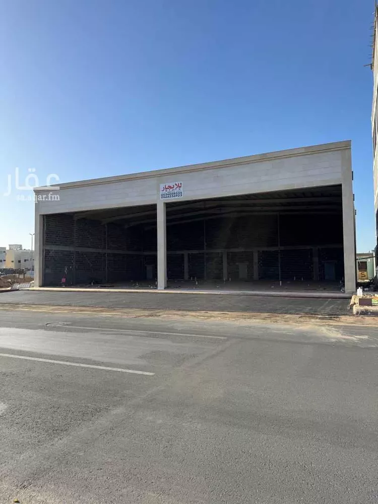 محل للإيجار في شارع الربيع الانصاري الزرقي, حي الدفاع, مدينة المدينة المنورة, منطقة المدينة المنورة