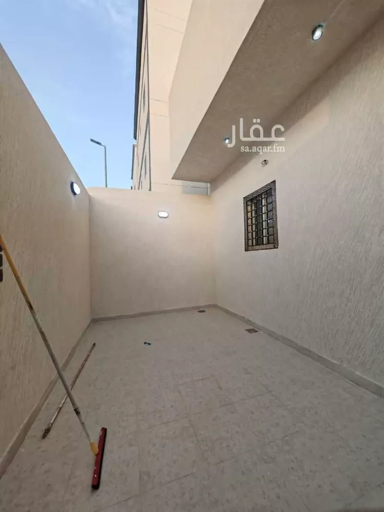 Floor for Sale in Medina As Sikkah Al Hadid صورة 3