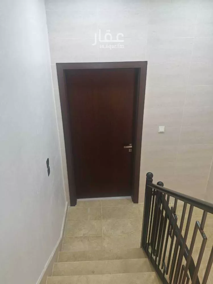 دور للبيع في شارع الوليد ابن جميل, حي أبو مرخة, مدينة المدينة المنورة, منطقة المدينة المنورة 8