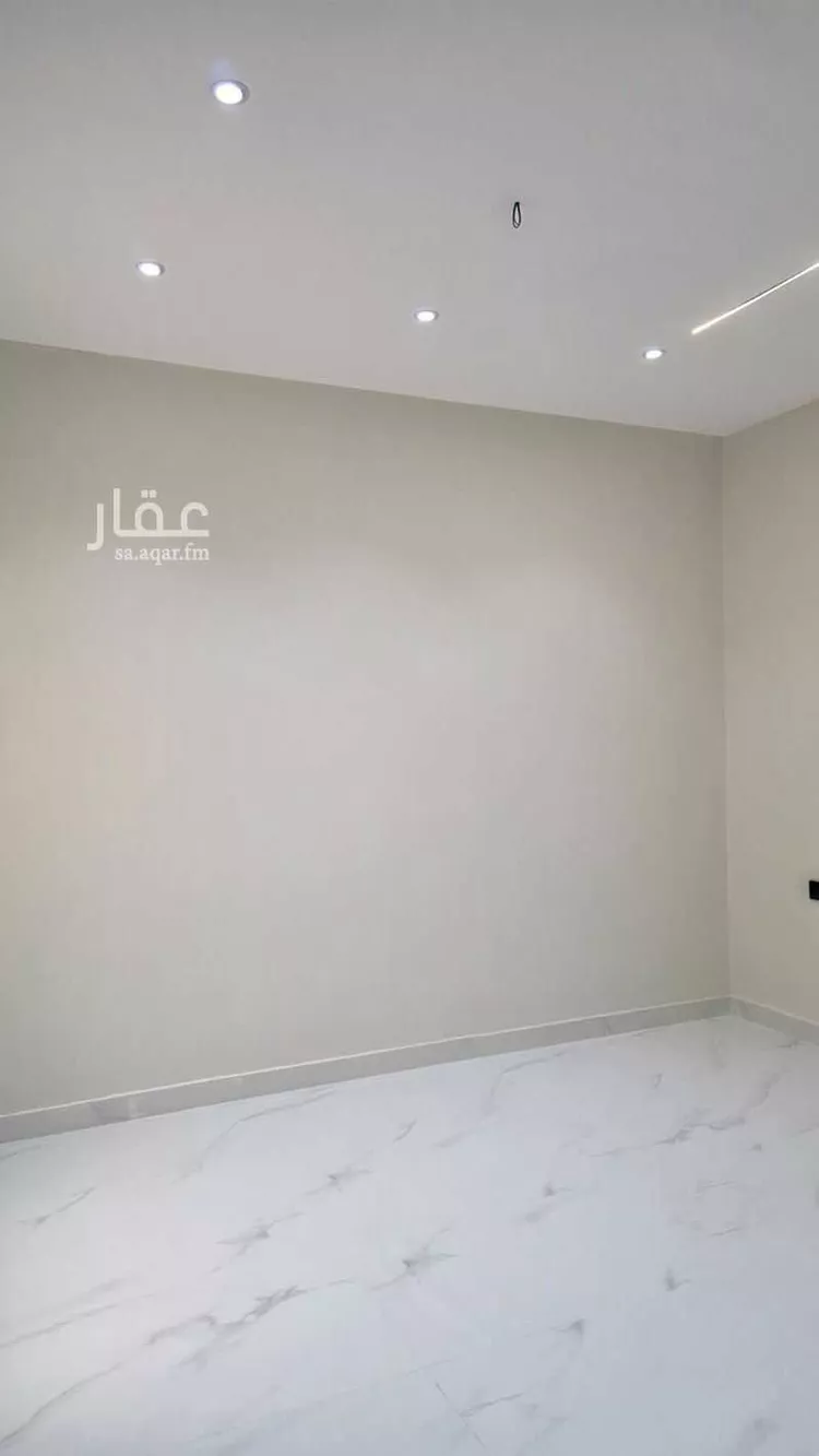 دور للبيع في شارع داود ابن المفضل, حي العزيزية, مدينة المدينة المنورة, منطقة المدينة المنورة صورة 3