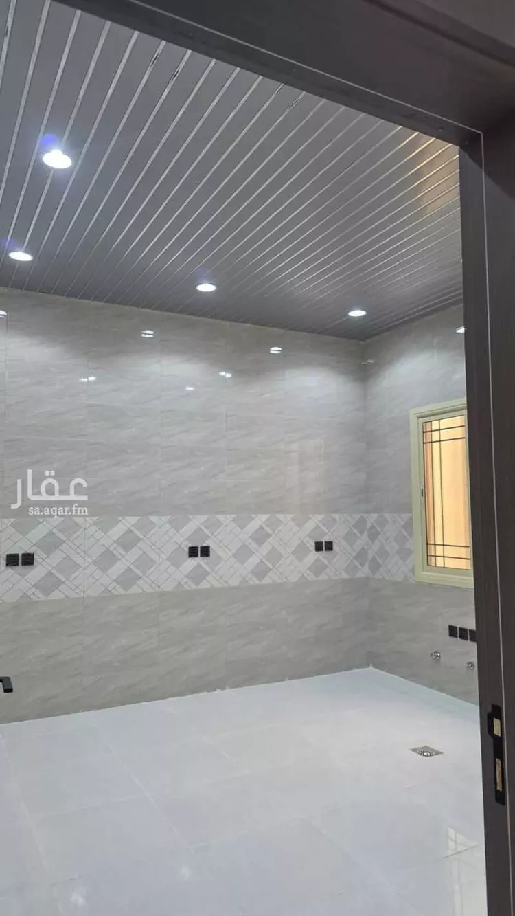 دور للبيع في شارع داود ابن المفضل, حي العزيزية, مدينة المدينة المنورة, منطقة المدينة المنورة 9