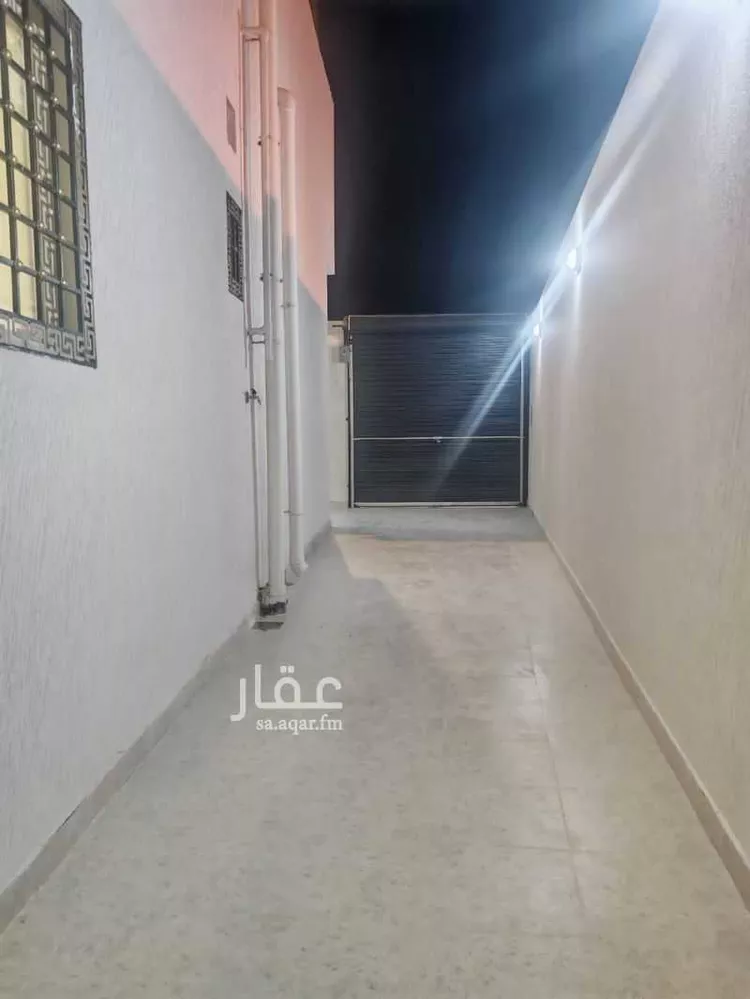 دور للبيع في شارع الوليد ابن جميل, حي أبو مرخة, مدينة المدينة المنورة, منطقة المدينة المنورة 7