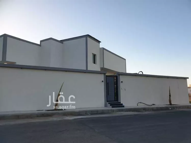 دور للبيع في شارع داود ابن المفضل, حي العزيزية, مدينة المدينة المنورة, منطقة المدينة المنورة