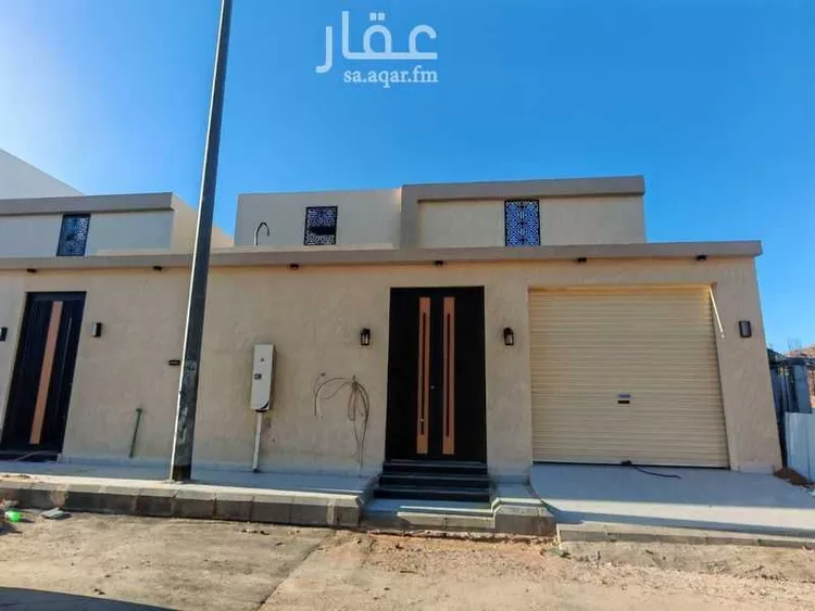 Floor for Sale in Medina Taiba