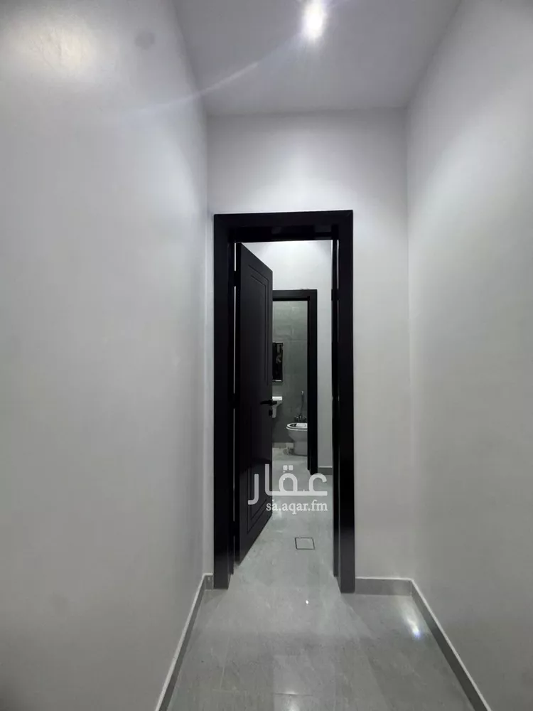 دور للبيع في شارع محمد بن قدامة , حي العارض, مدينة الرياض, منطقة الرياض صورة 5