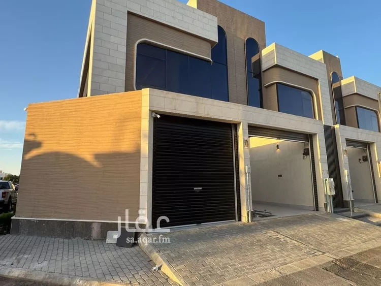 فيلا للبيع في شارع يوسف الشافعي, حي العارض, مدينة الرياض, منطقة الرياض