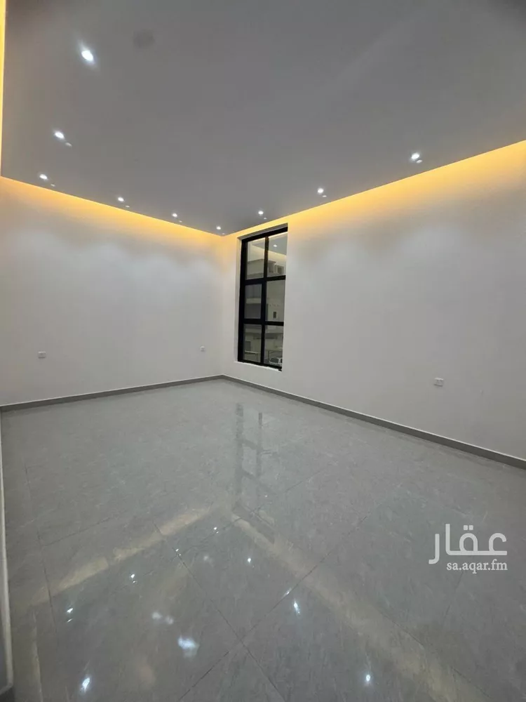 دور للبيع في شارع محمد بن قدامة, حي العارض, مدينة الرياض, منطقة الرياض صورة 2