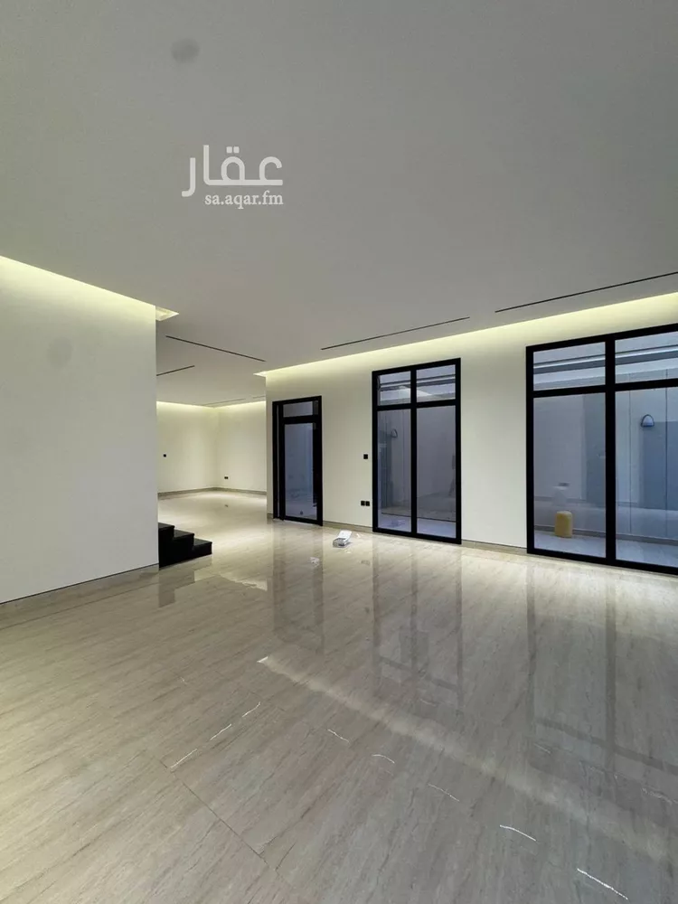 فيلا للبيع في شارع مافيه اسم , حي النرجس, مدينة الرياض, منطقة الرياض صورة 3