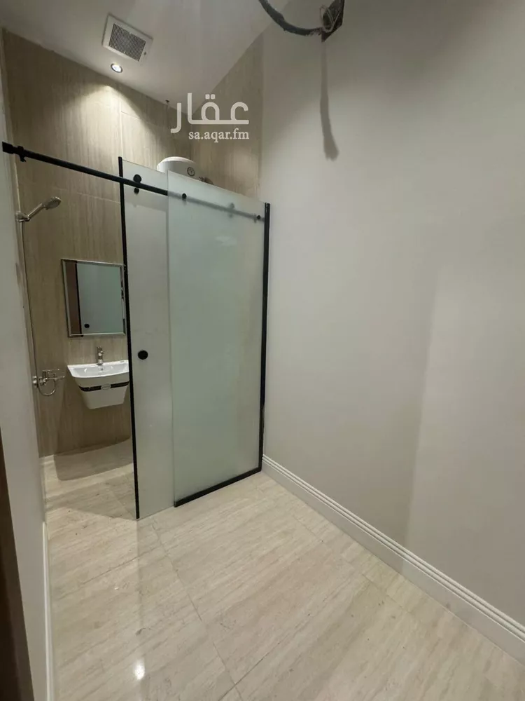 فيلا للبيع في شارع خلف بن هدهد, حي العارض, مدينة الرياض, منطقة الرياض صورة 4