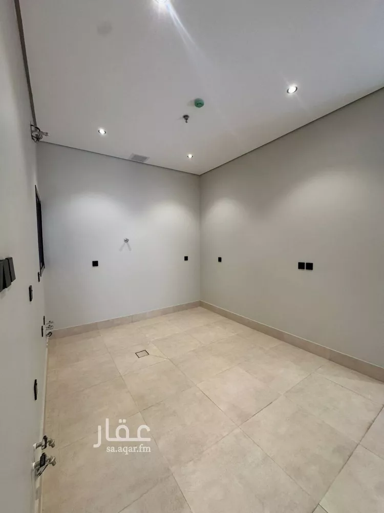 شقة للبيع في شارع رخي العنبري, حي العارض, مدينة الرياض, منطقة الرياض صورة 3