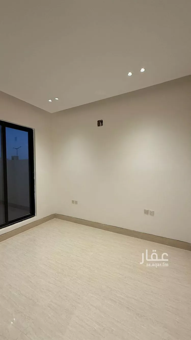 فيلا للبيع في شارع السيل الكبير, حي المهدية, مدينة الرياض, منطقة الرياض صورة 4