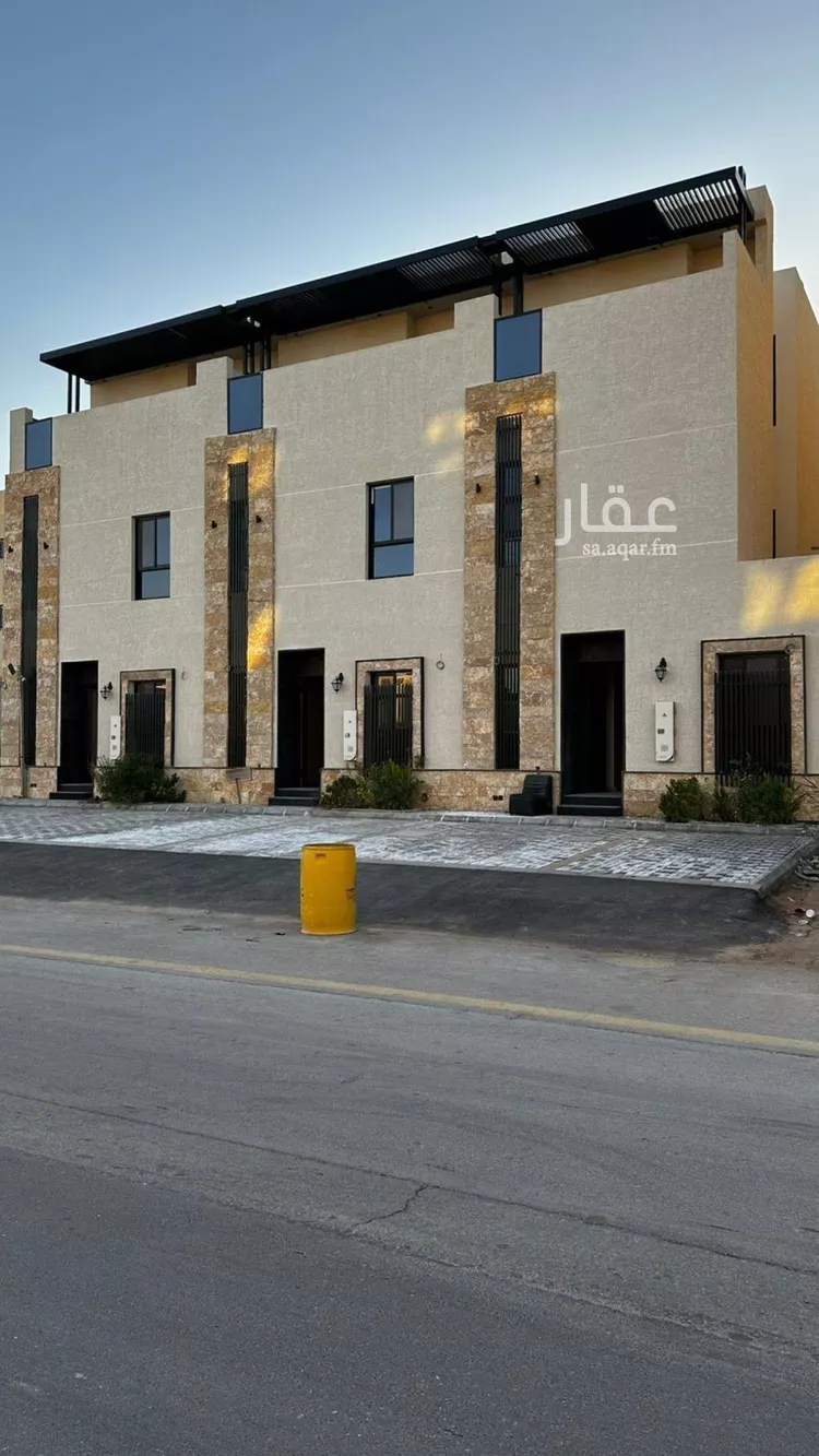 فيلا للبيع في شارع المضة, حي ظهرة لبن, مدينة الرياض, منطقة الرياض صورة 2