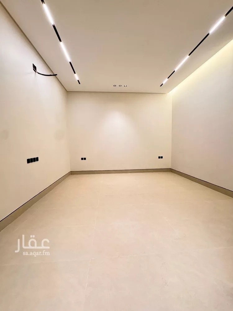Villa for Sale in Riyadh Al Mahdiyah صورة 3