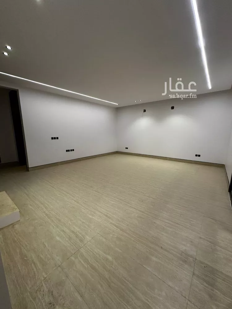 فيلا للبيع في شارع طيبة, حي ظهرة لبن, مدينة الرياض, منطقة الرياض صورة 2