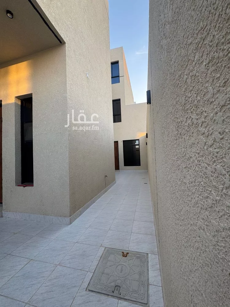 فيلا للبيع في شارع رقم 263, حي ظهرة لبن, مدينة الرياض, منطقة الرياض صورة 3