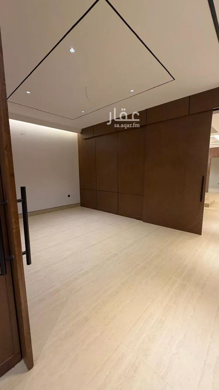 فيلا للبيع في شارع السيل الكبير, حي المهدية, مدينة الرياض, منطقة الرياض صورة 3