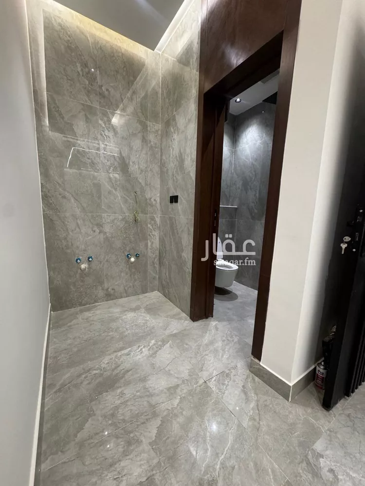 فيلا للبيع في شارع الموازرة, حي ظهرة لبن, مدينة الرياض, منطقة الرياض صورة 4