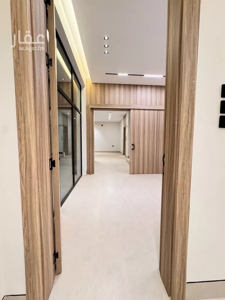 Villa for Sale in Riyadh Al Mahdiyah صورة 4
