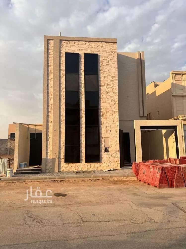 فيلا للبيع في شارع خليص, حي ظهرة لبن, مدينة الرياض, منطقة الرياض
