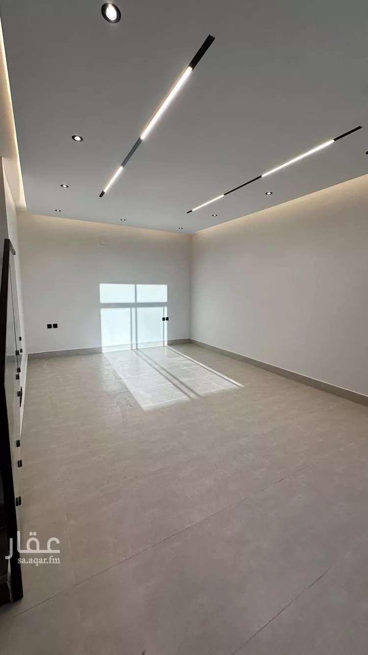 فيلا للبيع في شارع إبراهيم بن عبدالله آل حسين, حي ظهرة لبن, مدينة الرياض, منطقة الرياض صورة 5