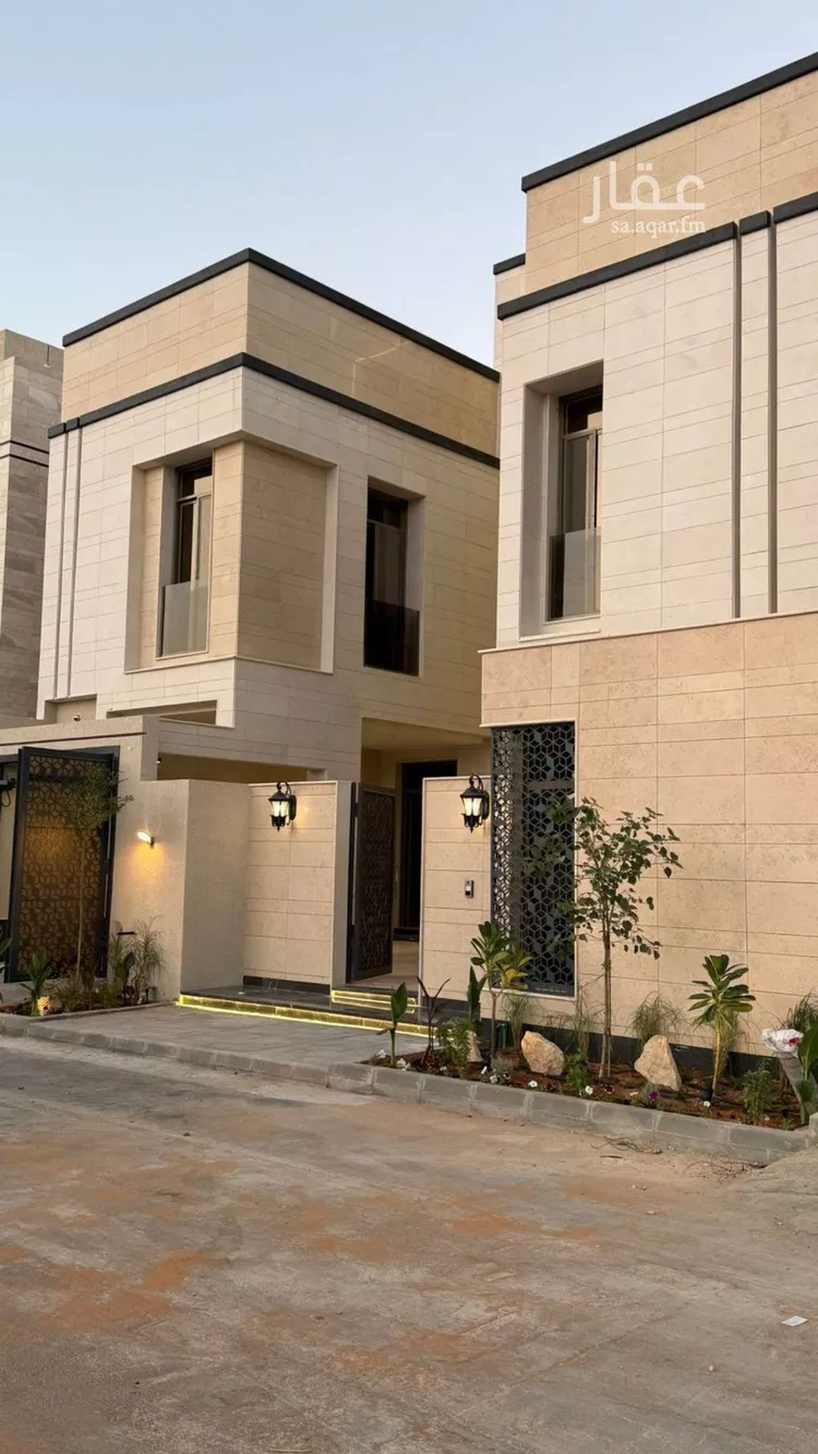 فيلا للبيع في شارع السيل الكبير, حي المهدية, مدينة الرياض, منطقة الرياض صورة 2