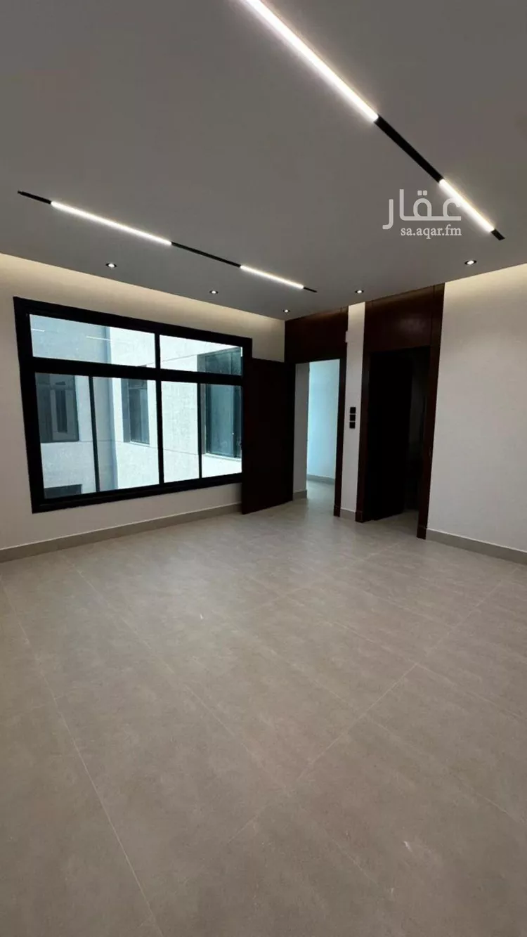 فيلا للبيع في شارع طيبة, حي ظهرة لبن, مدينة الرياض, منطقة الرياض صورة 2