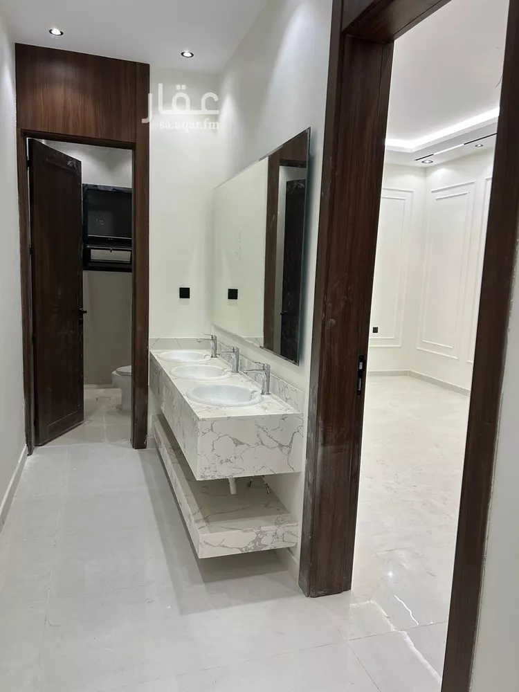 فيلا للبيع في شارع غنيمة, حي ظهرة لبن, مدينة الرياض, منطقة الرياض صورة 5