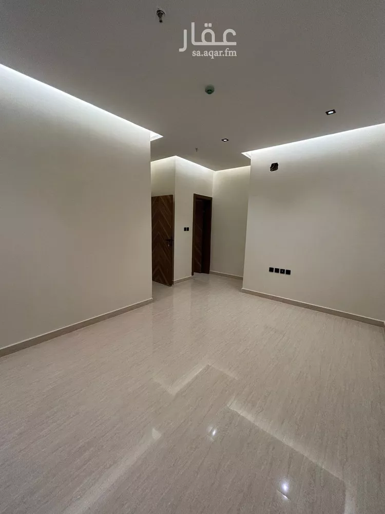 شقة للبيع في شارع إبراهيم بن عبدالله آل حسين, حي ظهرة لبن, مدينة الرياض, منطقة الرياض صورة 2