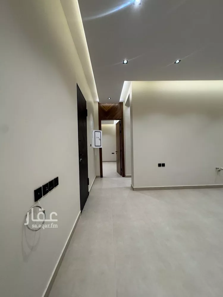 فيلا للبيع في شارع غنيمة, حي ظهرة لبن, مدينة الرياض, منطقة الرياض صورة 3