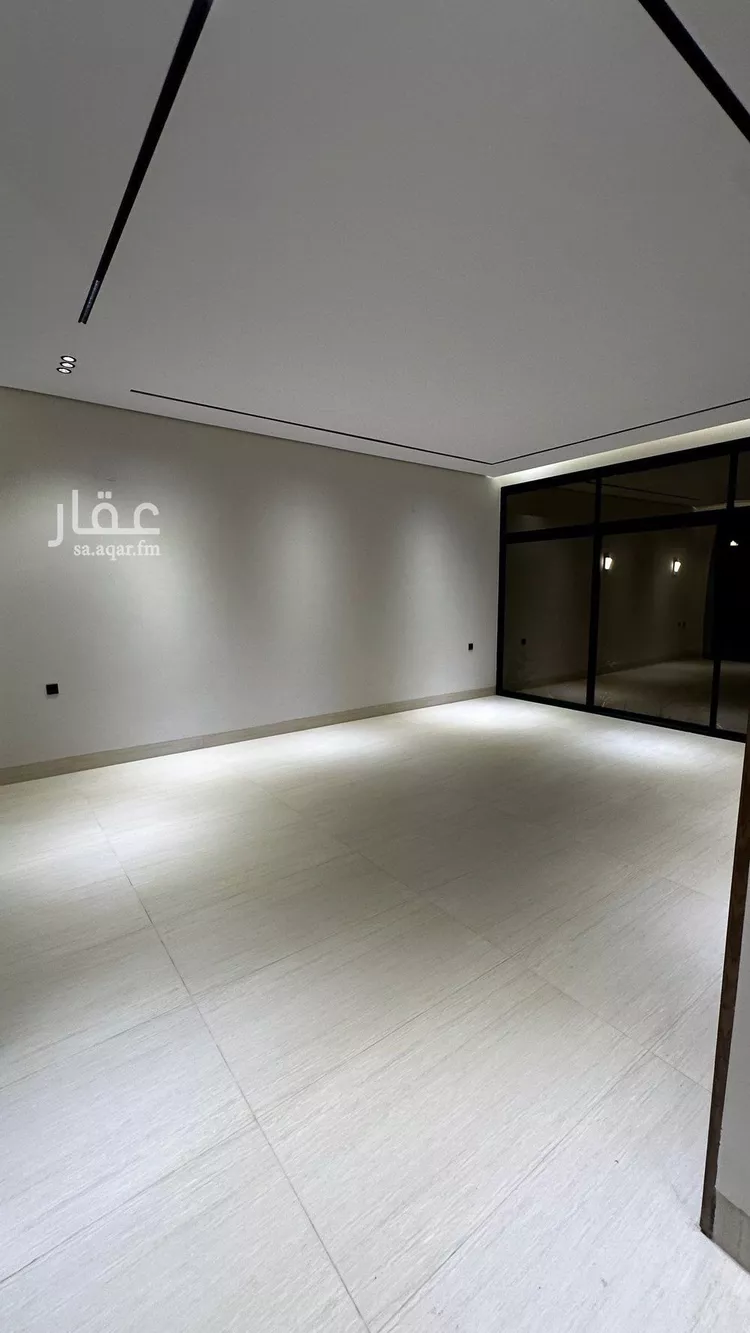 فيلا للبيع في شارع عمر بن عبدالقادر مفتي, حي المهدية, مدينة الرياض, منطقة الرياض صورة 4