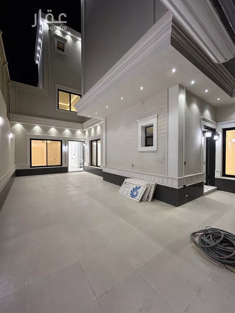 فيلا للبيع في شارع حلبان, حي ظهرة لبن, مدينة الرياض, منطقة الرياض صورة 4