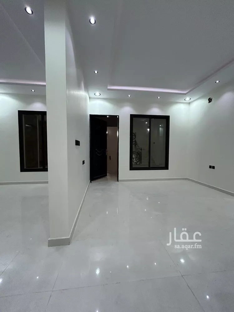 فيلا للبيع في شارع غنيمة, حي ظهرة لبن, مدينة الرياض, منطقة الرياض صورة 4