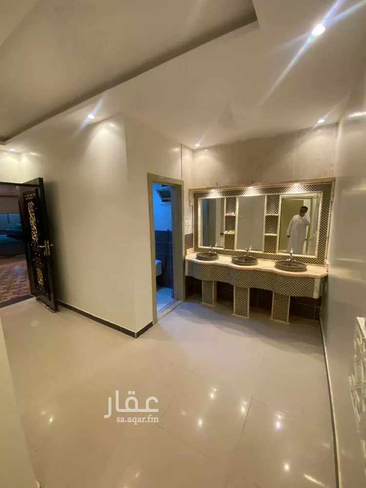 فيلا للإيجار في شارع اسماعيل اليزيدي, حي الرمال, مدينة الرياض, منطقة الرياض 10
