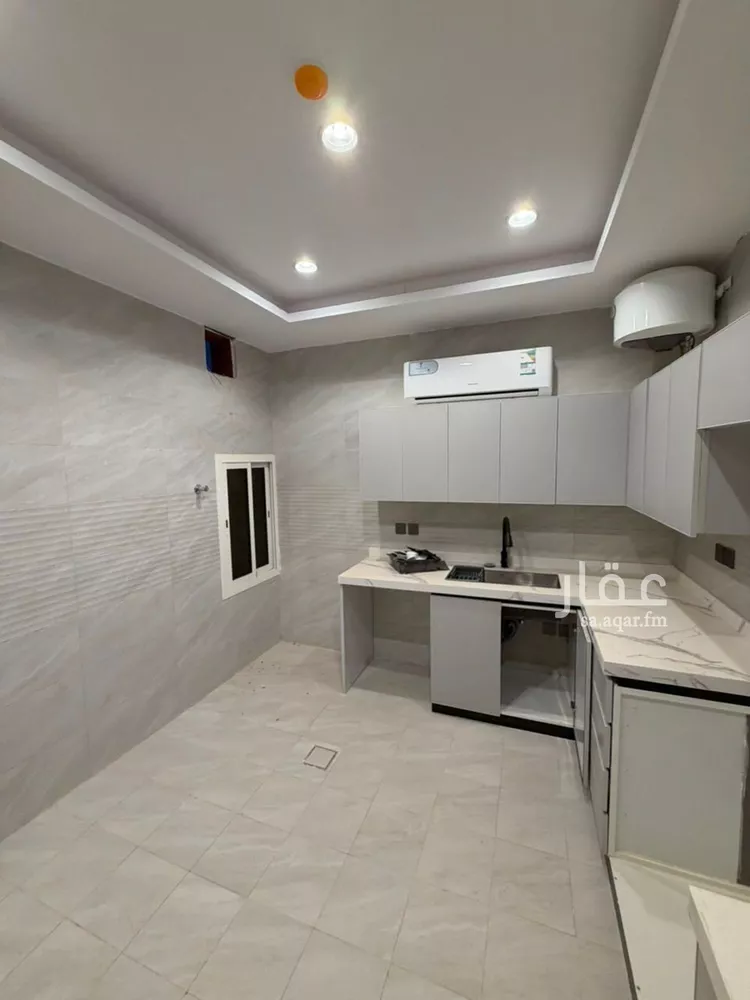 شقة للإيجار في شارع السيل الكبير, حي المهدية, مدينة الرياض, منطقة الرياض 18