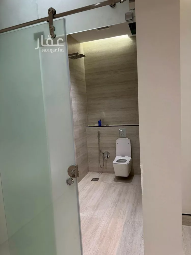 شقة للبيع في شارع الخليفة الناصر لدين الله, حي السويدي الغربي, مدينة الرياض, منطقة الرياض 24