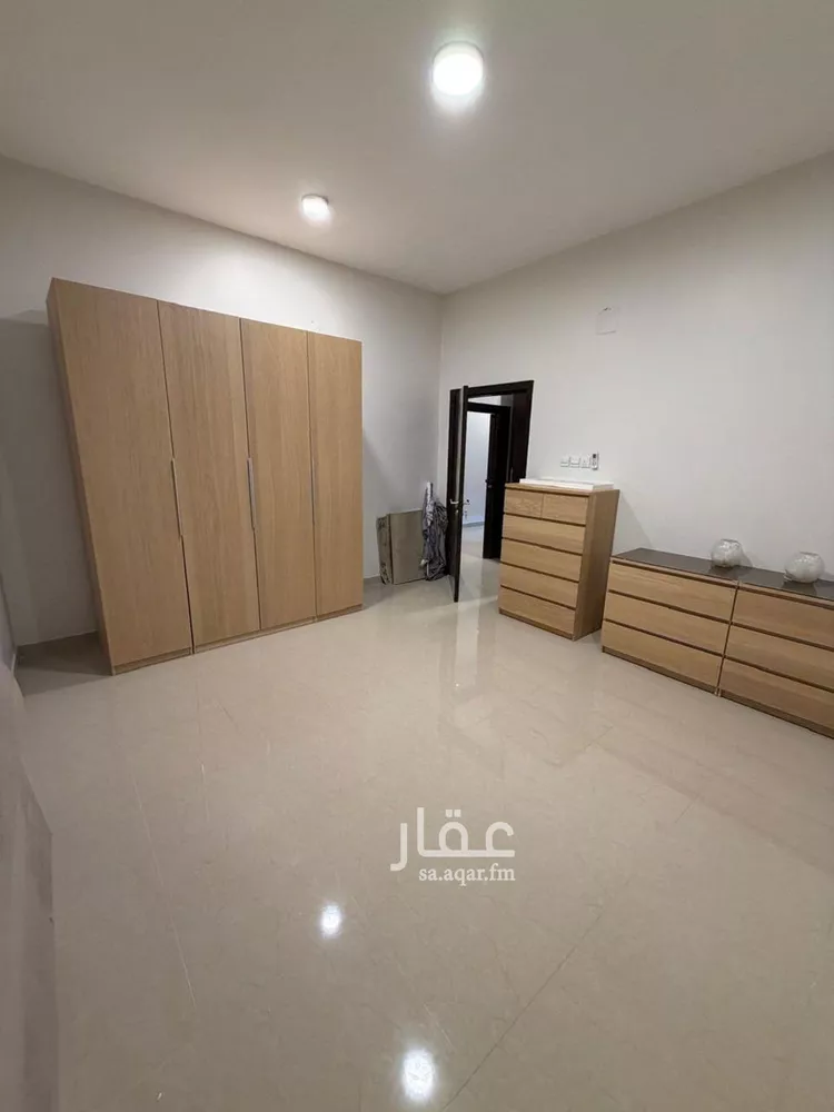 دور للإيجار في شارع عبدالقادر التميمي, حي العريجاء الغربي, مدينة الرياض, منطقة الرياض 8