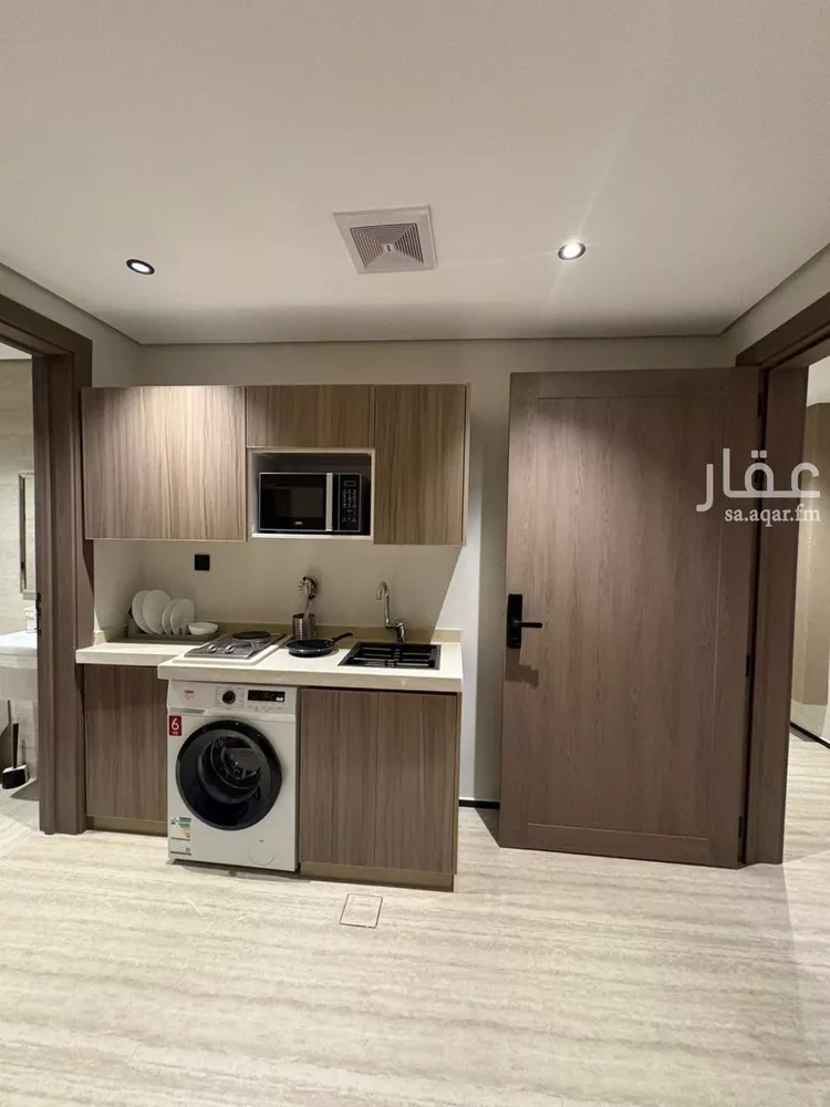 شقة للإيجار في شارع الملك عبدالله ابن عبدالعزيز سعود الفرعي, حي الحمراء, مدينة الرياض, منطقة الرياض صورة 3