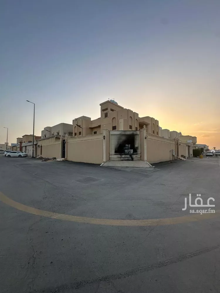 فيلا للإيجار في شارع أبي السعود البصري, حي بدر, مدينة الرياض, منطقة الرياض صورة 3