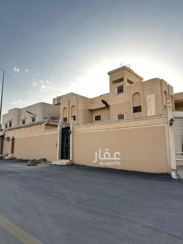 فيلا للإيجار في شارع أبي السعود البصري, حي بدر, مدينة الرياض, منطقة الرياض صورة 2