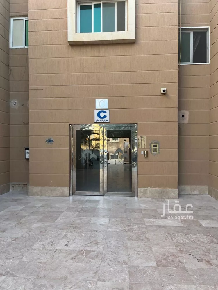 شقة للإيجار في شارع طريق عثمان بن عفان, حي الملك عبدالله, مدينة الرياض, منطقة الرياض صورة 2