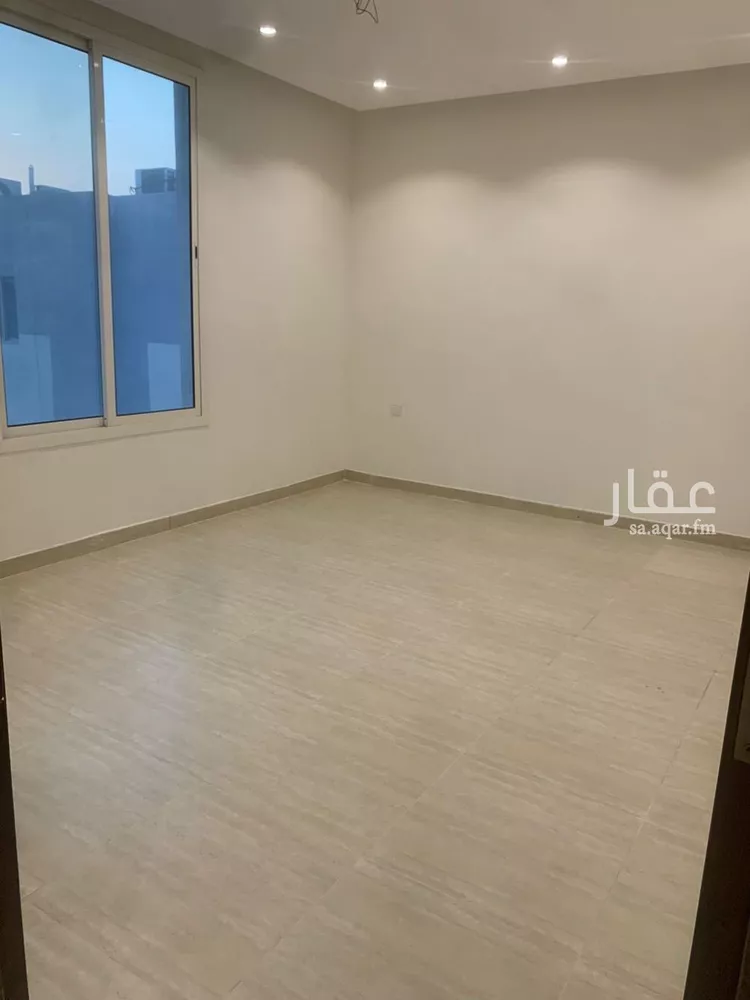 شقة للبيع في شارع رفحاء, حي الحمراء, مدينة الخبر, المنطقة الشرقية 12