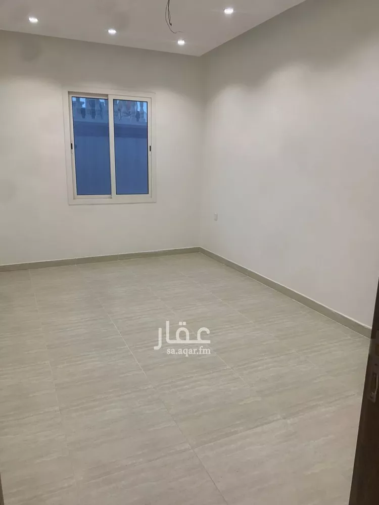 شقة للبيع في شارع رفحاء, حي الحمراء, مدينة الخبر, المنطقة الشرقية 6