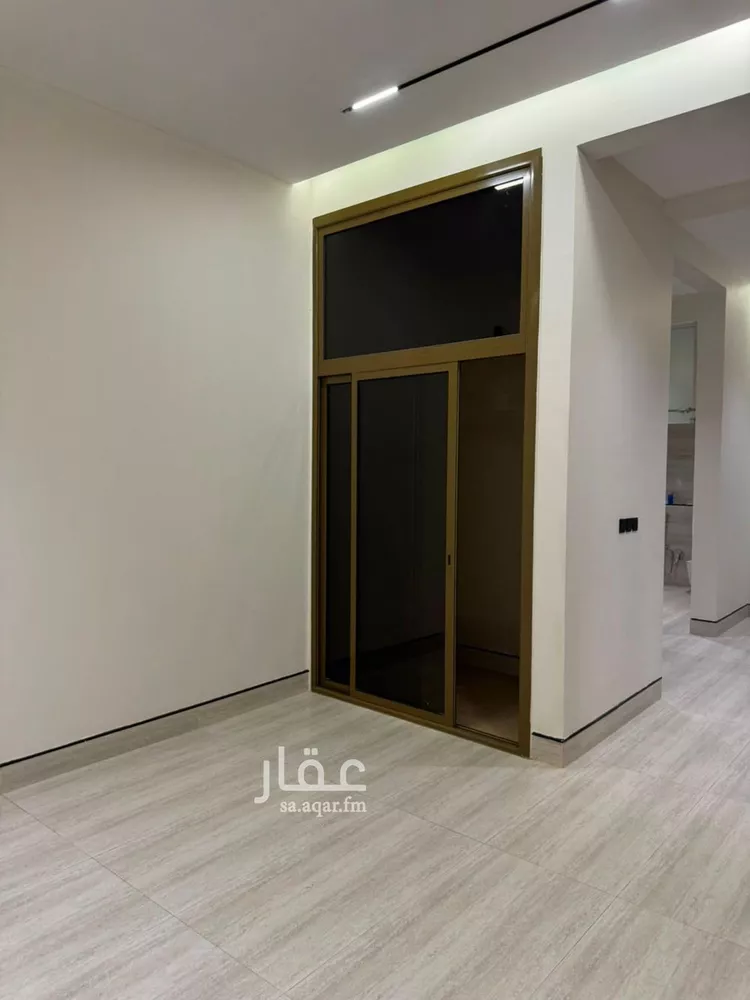 شقة للبيع في شارع الخليفة الناصر لدين الله, حي السويدي الغربي, مدينة الرياض, منطقة الرياض 18