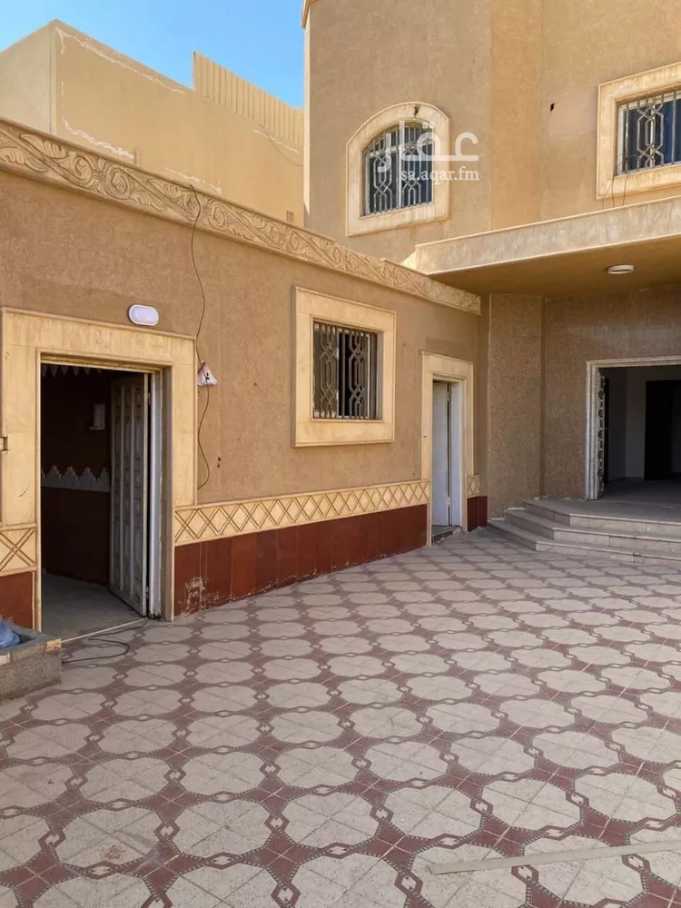 فيلا للإيجار في شارع ابن ابي حاتم, حي بدر, مدينة الرياض, منطقة الرياض صورة 2