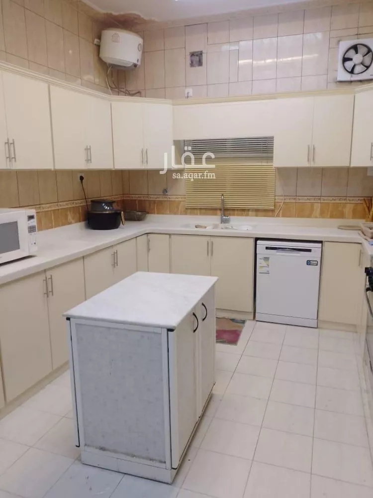 Floor for Rent in Riyadh An Nasim Al Gharbi 10