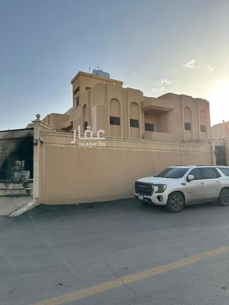 فيلا للإيجار في شارع أبي السعود البصري, حي بدر, مدينة الرياض, منطقة الرياض صورة 5