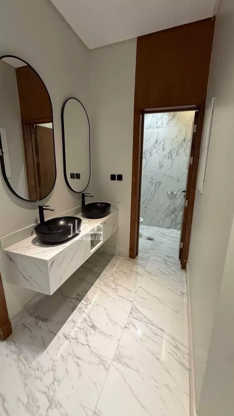 دور للبيع في شارع عبدالله السديس, حي بدر, مدينة الرياض, منطقة الرياض صورة 2