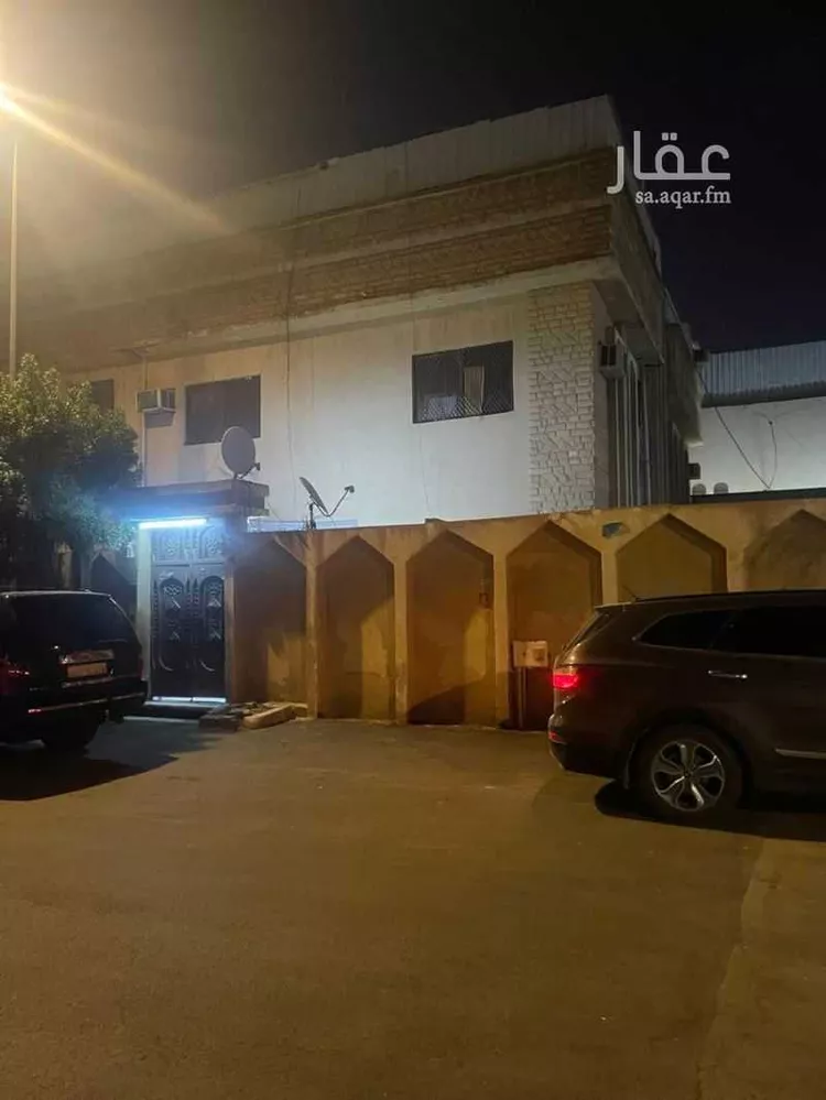 Villa for Sale in Riyadh Al Uraija Al Wusta صورة 2
