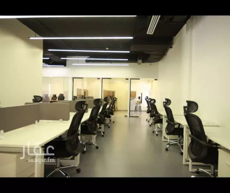 مكتب تجاري للإيجار في حي ، طريق الملك سلمان بن عبدالعزيز ، حي القيروان ، الرياض ، منطقة الرياض