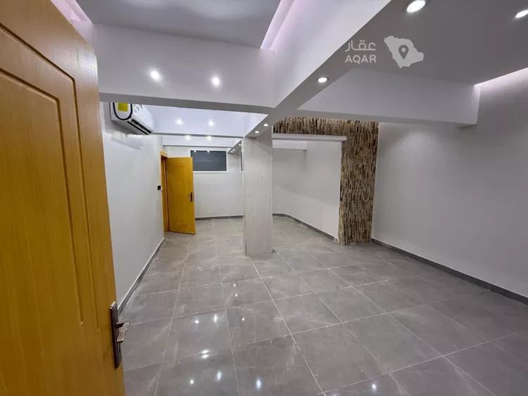 Floor for Rent in Al Badayea Al Shermy 2